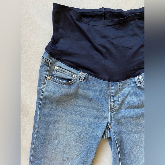 GAP Maternity Jeans - Picture 3 of 7